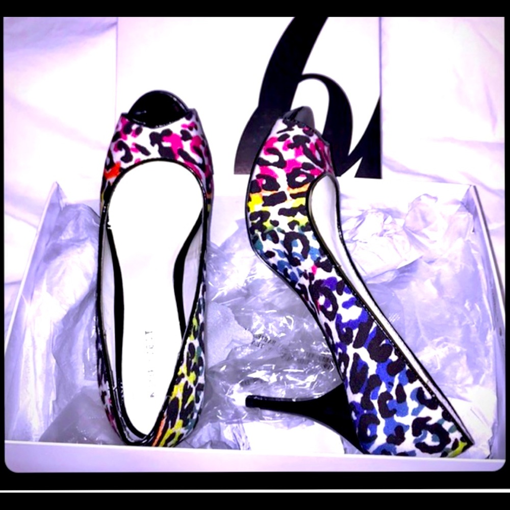 Beautiful Nine West Pumps!